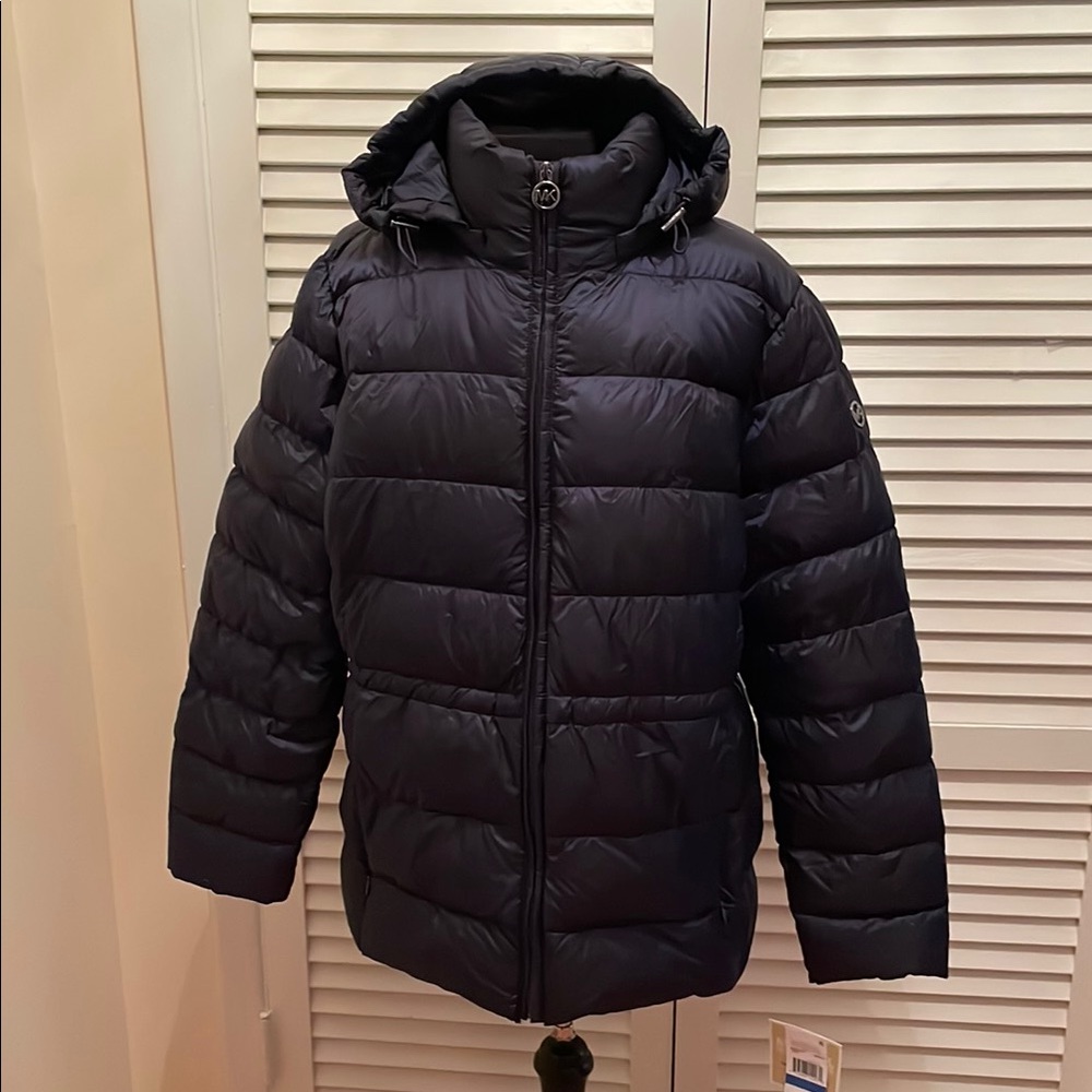NWT Women’s Michael Kors navy Quilted down Puffer Jacket with removable Hood XL